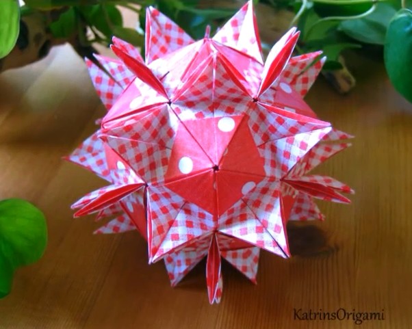 折纸大全之折纸花球灯笼碎花布手工折纸视频教程