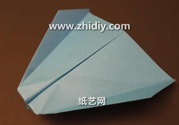 手工折纸滑翔机的基本折法教程手把手教你制作出精美的折纸滑翔机飞机