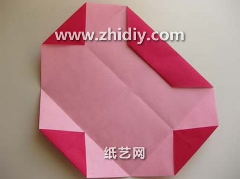 手工自制简易折纸垃圾盒的基本折法教程
