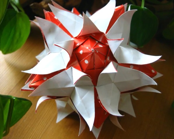 百合之星折纸花球灯笼制作方法的手工制作视频教程