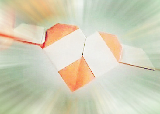 情人节丝带式手工折纸带翅膀的简单折纸心手工制作视频教程