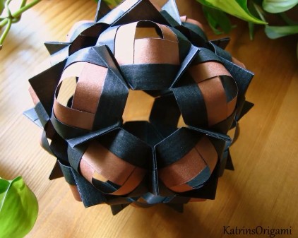 纸编花球的折纸花球灯笼制作方法手工视频教程