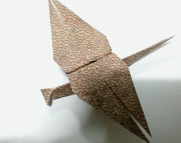 折纸大全之简单折纸蜻蜓的手工折纸视频教程