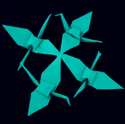 千纸鹤折法教程之折纸四连千纸鹤的手工折法
