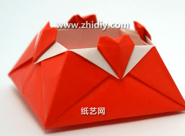 情人节手工折纸心盒子的折纸视频教程教你制作漂亮的折纸心盒子