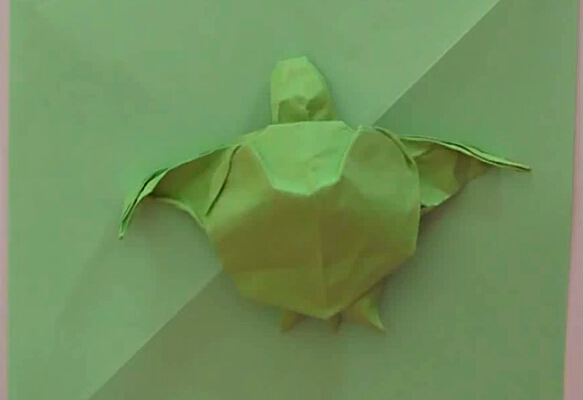 仿真折纸海龟的手工折纸制作视频教程