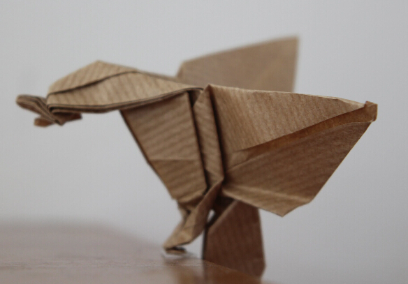 折纸大全手把手教你简单的折纸老鹰怎么折