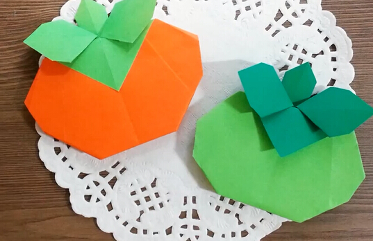 折纸大全之简单折纸柿子的手工折纸视频教程