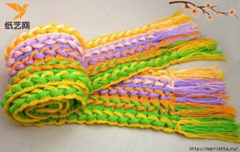手工钩针编织简单漂亮的五彩围巾编织教程图解