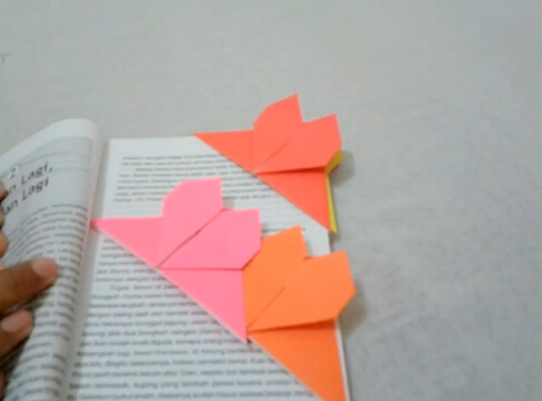 情人节手工制作之爱心折纸书签手工折纸视频教程