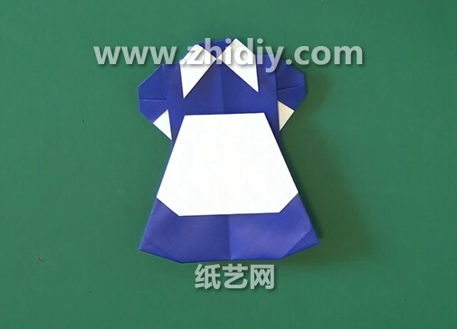 手工折纸女仆裙子的折法教程教你折叠出可爱的折纸女仆裙子