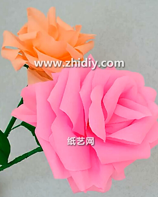 小清新纸玫瑰花手工制作教程教你制作出精美的纸玫瑰花