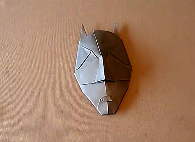 万圣节面具手工折纸蝙蝠侠面具制作教程