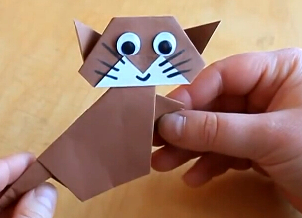 儿童节手工折纸猫的折纸教程
