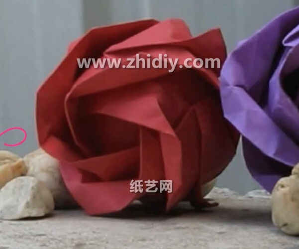 手工折纸川崎玫瑰花的折法教程教你学习如何制作川崎玫瑰