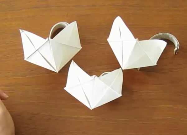 如何叠折纸猫？超萌立体折纸小猫的折纸视频教程