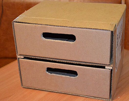 纸箱的废物利用改造成为双层收纳箱制作教程图解