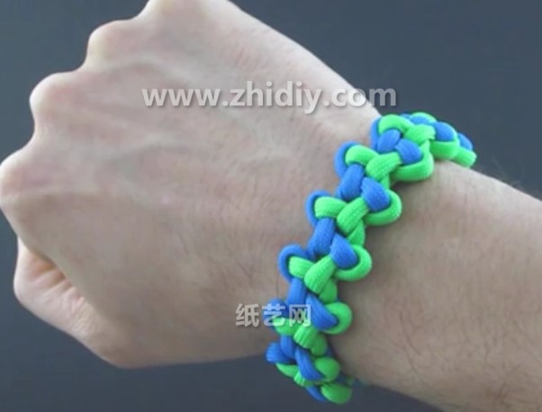 中国结编法教程手把手教你学习如何用绳子编织手链