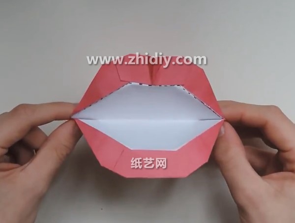 情人节的简单手工折纸教程手把手教你学习如何制作折纸烈焰红唇