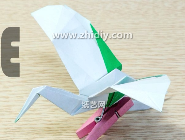 仿真折纸千纸鹤的折法视频教程手把手教你学习如何制作仿真折纸千纸鹤