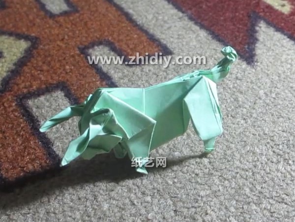 手工折纸公牛的折法制作教程手把手教你学习如何制作折纸公牛
