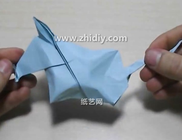 简单手工折纸老鼠的折法教程教你学习如何制作可爱的折纸老鼠