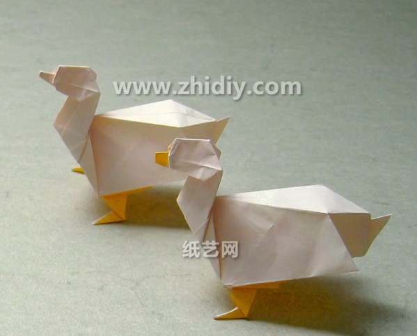 手工折纸鸭子的折法教程手把手教你学习如何制作折纸鸭子