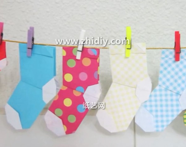 儿童折纸袜子的折法制作教程手把手教你学习如何制作儿童折纸袜子