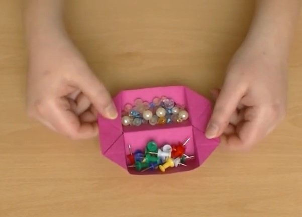 折纸双格盒子收纳盒的折纸视频教程
