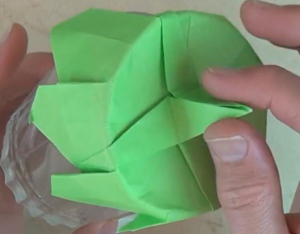手工折纸杯盖—生活创意简单手工折纸教程