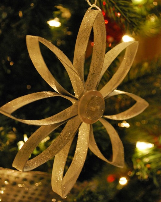圣诞节圣诞树简单手工装饰变废为宝卫生纸筒小雪花制作