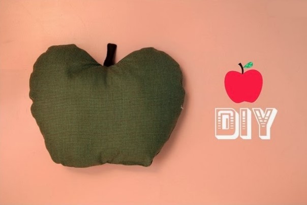 布艺手工苹果抱枕的DIY制作方法教程