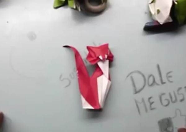 立体手工折纸猫的折纸方法制作教程