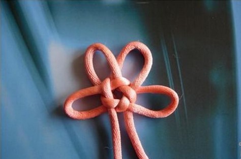 中国结编织的基础节的编织之十五孔龙目变化结的编织教程图解