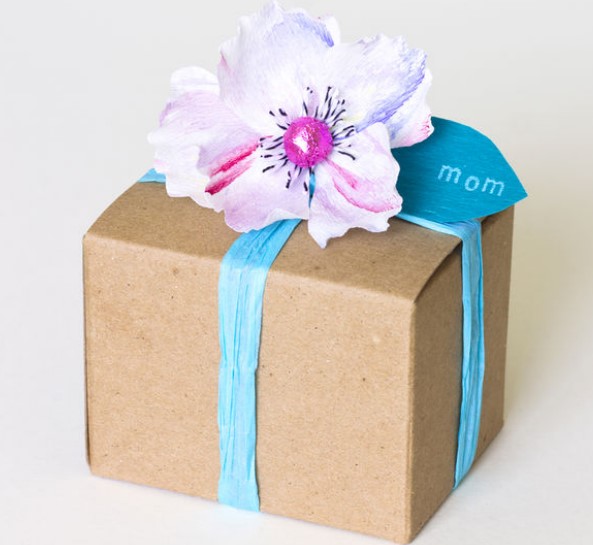 手工制作母亲节礼物包装花朵纸花手工DIY的教程图解