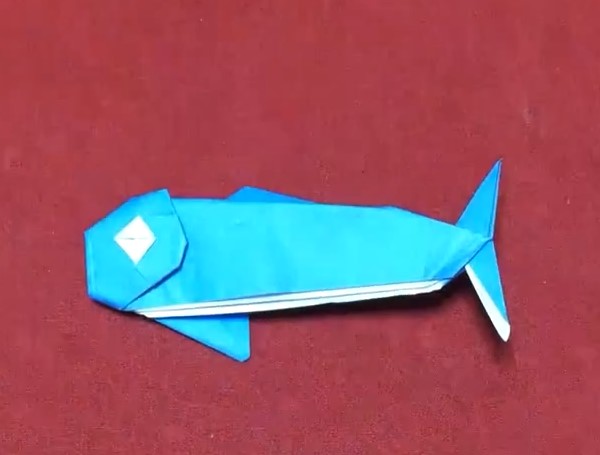 儿童折纸鱼的简单手工制作方法教程