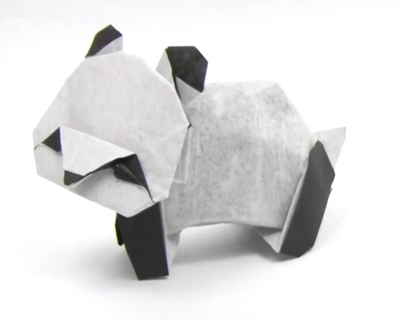 国庆节立体折纸大熊猫的手工制作教程