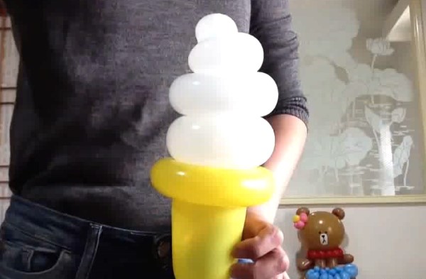 夏天冰淇淋魔术气球造型手工制作教程