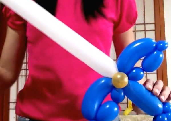 气球造型手工制作教你宝剑魔术气球制作
