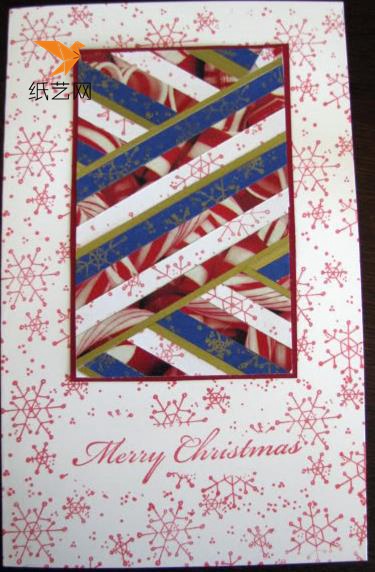 贴到前面装饰的贺卡纸上，漂亮的圣诞节贺卡就完成啦