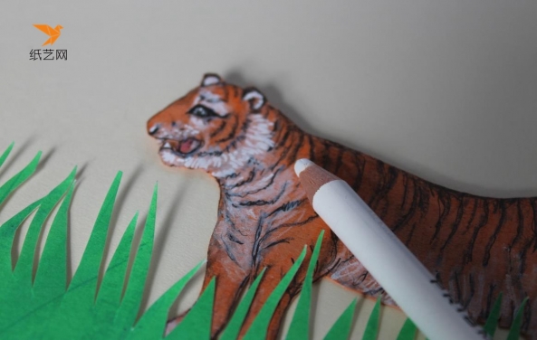 画出老虎来，如果老虎比较难画的话，可以用其它动物代替哟