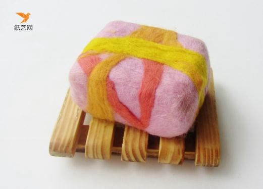 漂亮的羊毛毡手工皂制作教程