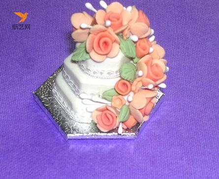 超轻粘土制作漂亮结婚蛋糕模型的制作教程