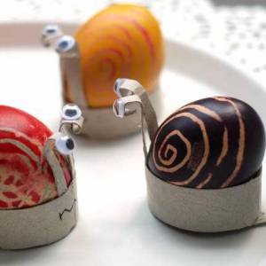 废物利用卫生纸筒制作创意小蜗牛复活节彩蛋