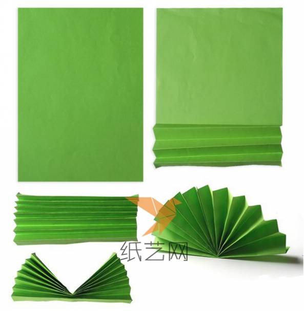 用一张绿色的纸张折叠成小扇子之后，在中间粘贴好，拉开就是一个扇形啦