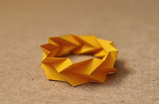 折纸手环的制作图解教程