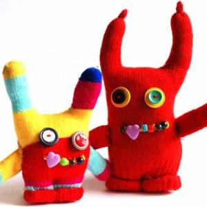 线手套制作可爱怪物玩偶教程图解