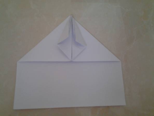 飞得远的纸飞机