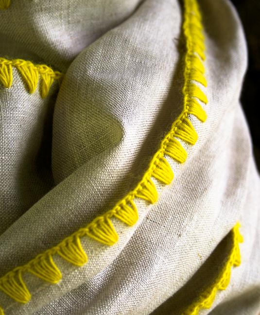 这样制作围巾是不是既简单又漂亮呢？