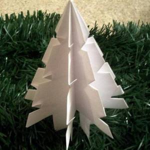 漂亮的手工折纸圣诞树制作教程